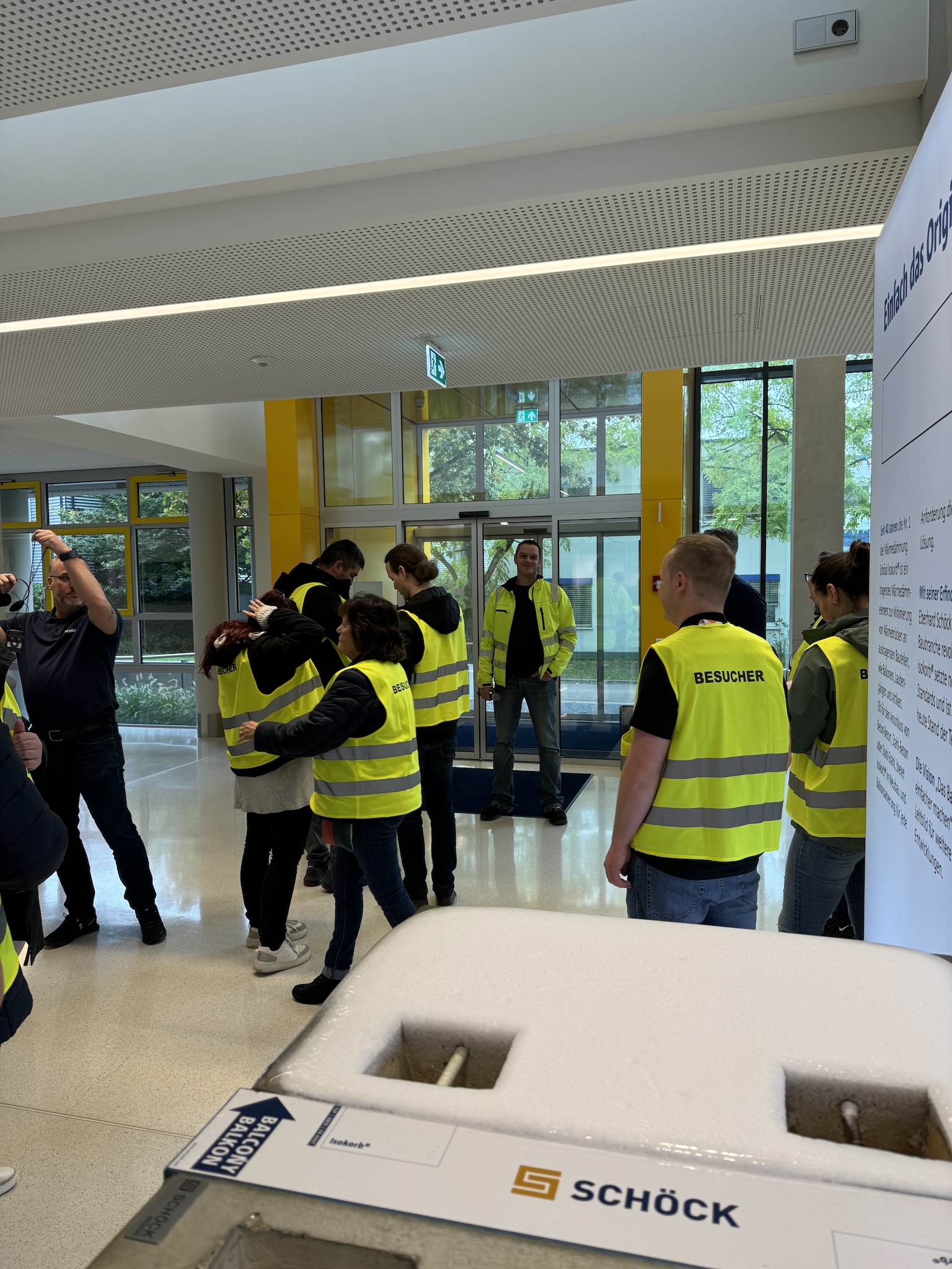 Gallery: Unser Firmenausflug Oktober 2024 in Baden-Baden bei der Firma Schöck zur Werksbesichtigung